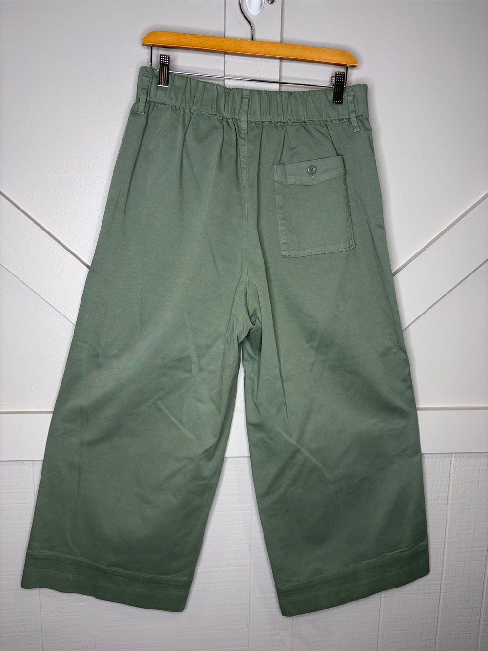 J. Crew Elastic High Rise Baggy Green Cropped Wide Leg Chino Pants - Size Medium - Picture 4 of 14